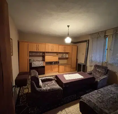 Photo 2 — House with 3 levels and large yard in Chirpan, Stara Zagora region