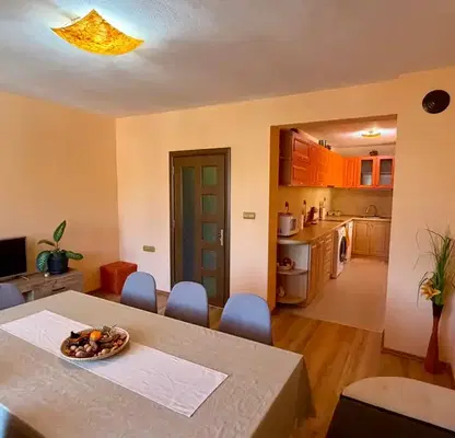 Photo 3 — Two-storey house with 5 bedrooms in Devin with large terrace
