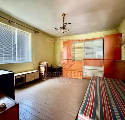 Photo 4 — One-storey house with 3 rooms in Center, Dobrich