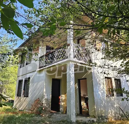 Photo 2 — Two-storey house with 2 bedrooms in Dolna Banya with large yard