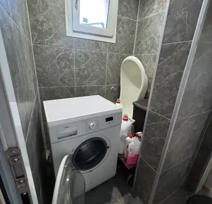 Photo 2 — House with 4 bedrooms in the center of Dolni Chiflik with yard