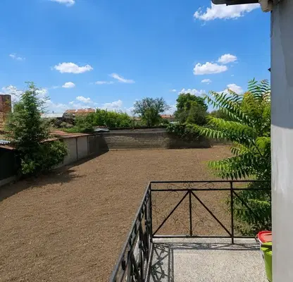 Photo 2 — House in Varna, Dylgopol