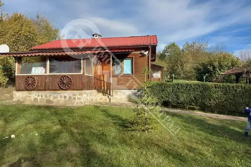 3-room house in Dobrevtsi village, Elena with panoramic terrace