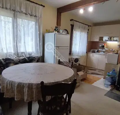 Photo 2 — 3-room house in Dobrevtsi village, Elena with panoramic terrace