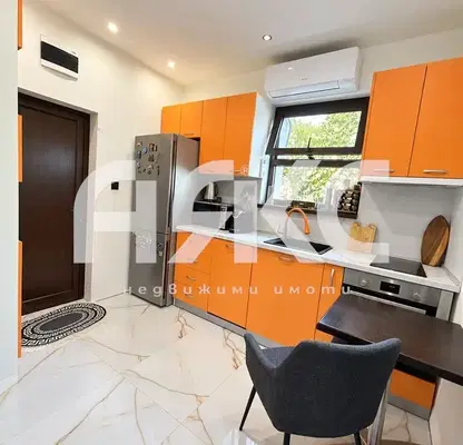 Photo 3 — House in Sofia, Godech