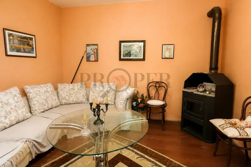 Detached house with yard in Gorna Oryahovitsa