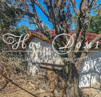 Photo 4 — 3-room house with large yard in Zlatni Pyasatsi resort, Varna