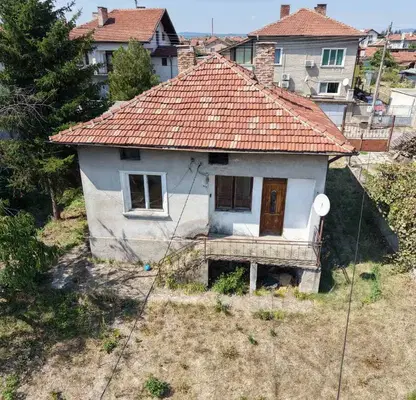 Photo 2 — House in Sofia, Kostenec