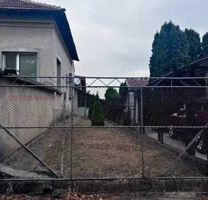 Снимка 5 — Къща с 5 стаи и гараж в гр. Козлодуй, област Враца