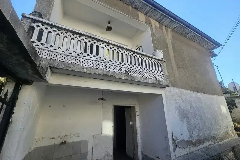 House in Kyrdjali, Veselchane