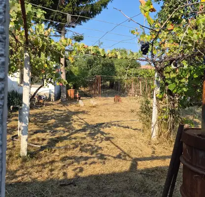 Photo 3 — House with yard and additional buildings in v.z. Sever, Kyustendil