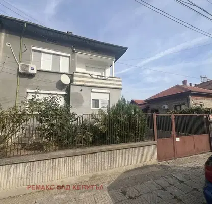 Photo 2 — Two-storey house with yard in Levski, Pleven region