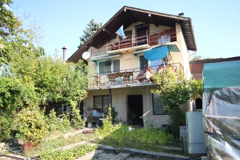 House in Ruse, Marten
