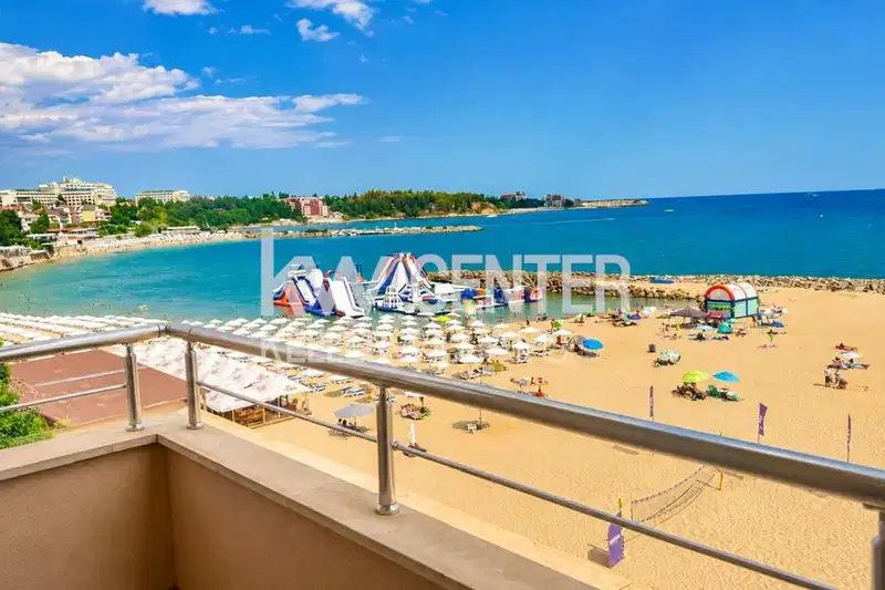 Two-storey house with 4 bedrooms and sea view in Nesebar