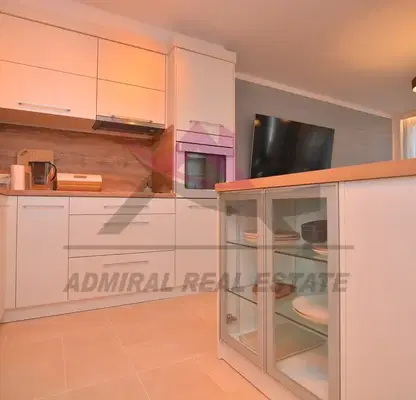 Photo 5 — Two-storey house with garage and yard terrace in Obzor