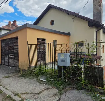 Photo 2 — House in Pernik, Iztok