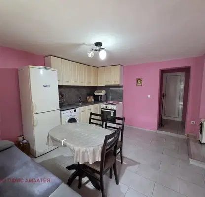 Photo 2 — Multi-family house with three floors and yard in Klepalo, Pernik