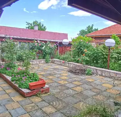 Photo 3 — 6-room house with garage in Perushtitsa near nature