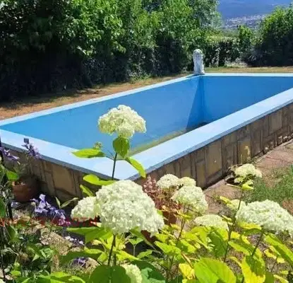 Photo 3 — 3-room house with pool in Panov vrakh, Perushtitsa