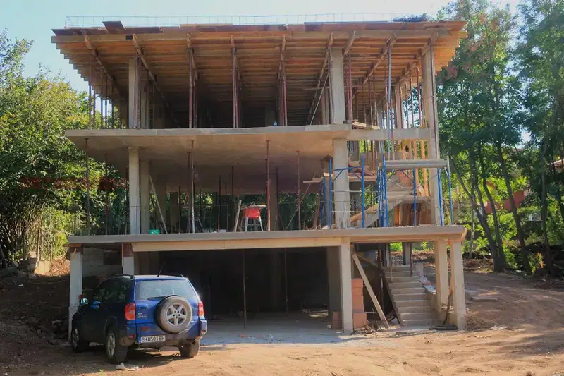 3-storey house in m-t Strazhata, Pleven