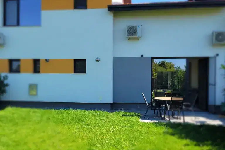 House with 4 bedrooms in a gated complex in Storgozia, Pleven
