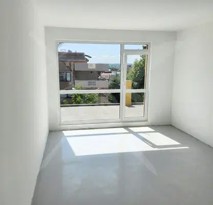Photo 3 — Five-storey house with potential in Primorsko, Burgas region