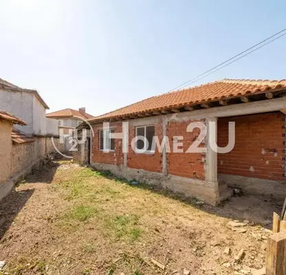 Photo 2 — Detached house with 2 rooms in Parvomay, yard 200 sq m