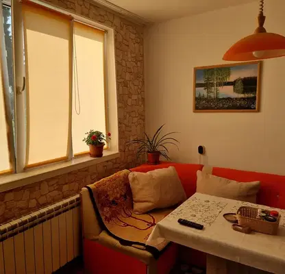 Photo 2 — House in Razgrad, Centyr