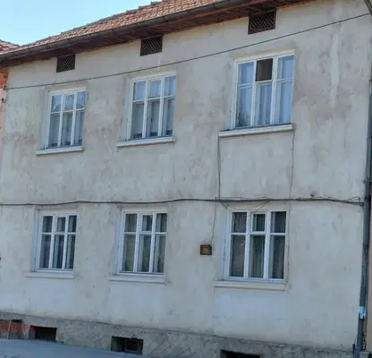Photo 2 — Spacious 6-room house in the center of Razlog