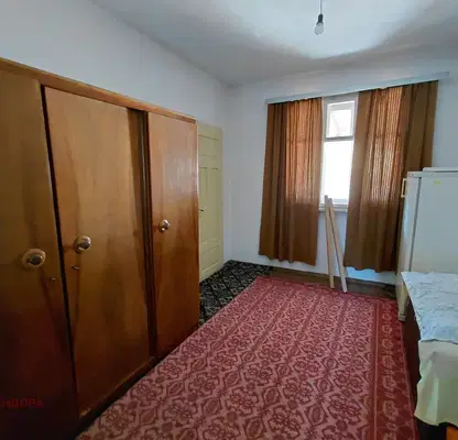 Photo 3 — Spacious 6-room house in the center of Razlog