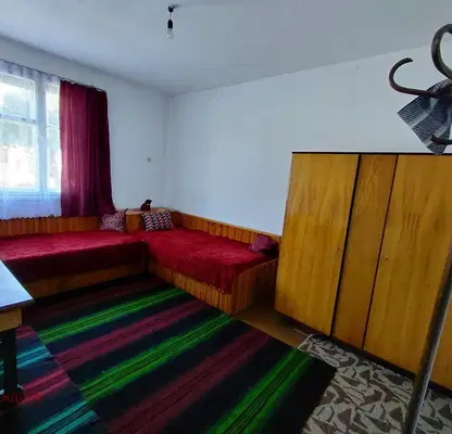 Photo 4 — Spacious 6-room house in the center of Razlog