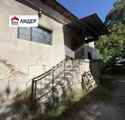 Photo 4 — House with 2 rooms and yard in the centre of Ruse