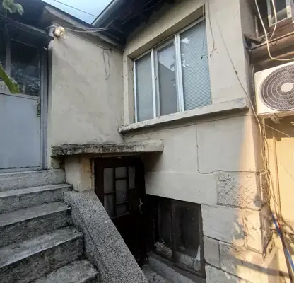 Photo 2 — House in Ruse, Centyr