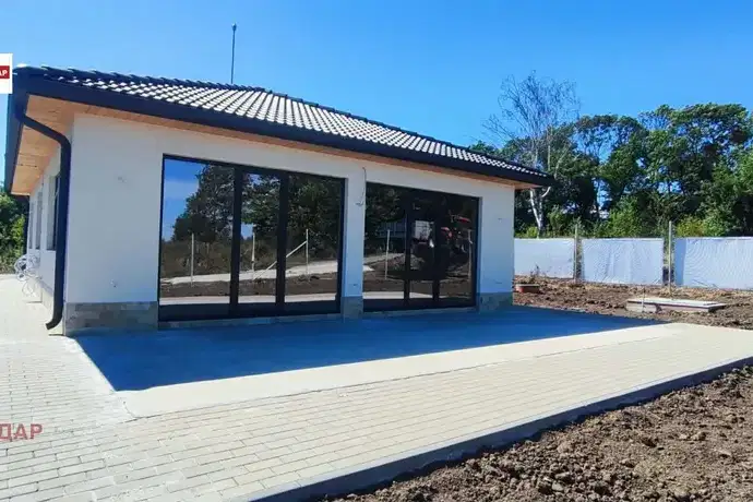 House with 2 bedrooms and large veranda in Avren village, Varna region