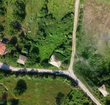 Photo 3 — House with yard and panoramic view in Baba Tonka village, Targovishte region