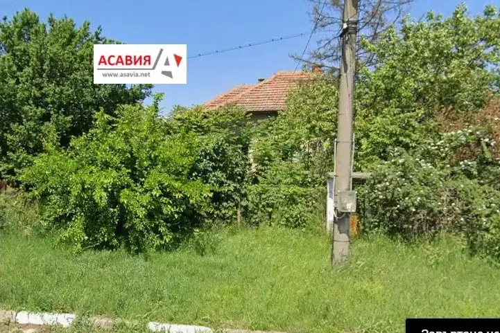 Къща с 3 стаи в с. Байкал, близо до река Дунав