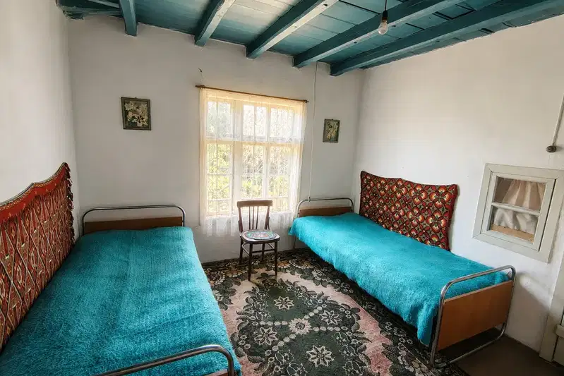 House with 6 rooms and large yard in Balvan village, Veliko Tarnovo region