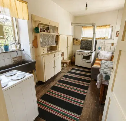 Photo 4 — House with 6 rooms and large yard in Balvan village, Veliko Tarnovo region