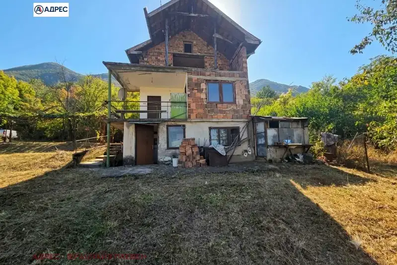 House in Vraca, Beli Izvor