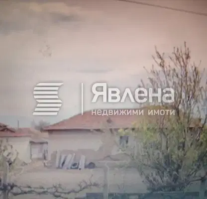 Photo 2 — House with large yard in Benkovski village, Plovdiv region