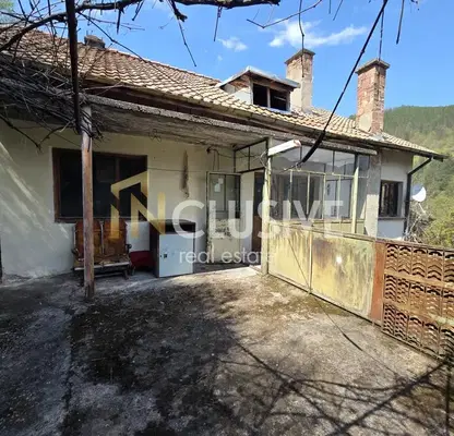 Photo 4 — House in Sofia, Bov