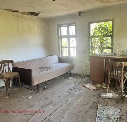 Снимка 5 — Възрожденска къща с панорамна гледка в с. Българене, обл. Ловеч