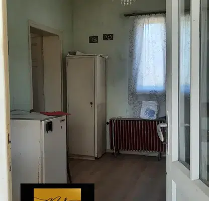 Снимка 5 — Просторна къща с голям двор в с. Бъркачево, област Враца