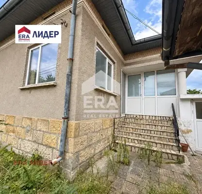 Photo 5 — House in Ruse, Byzyn