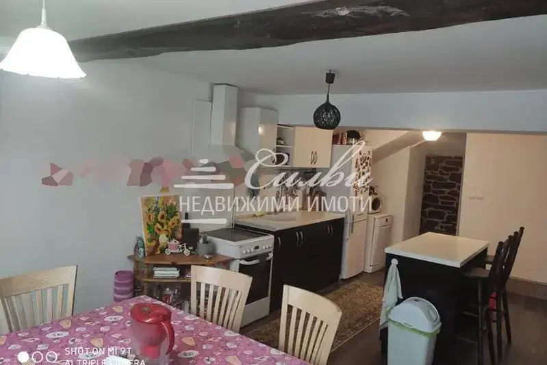 Brick house with 2 rooms in Tsarev Brod village, Shumen region