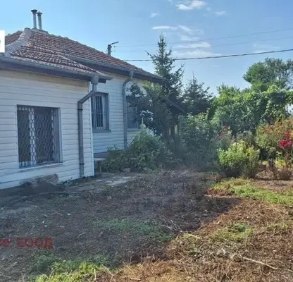 Photo 2 — House with 2 rooms and summer kitchen in Tserkovski village, Burgas region