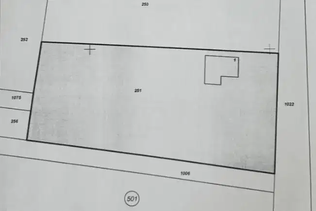 House with 2 decares of yard in Cherventsi village, Varna region