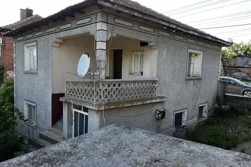 House in Plovdiv, Cheshnegirovo