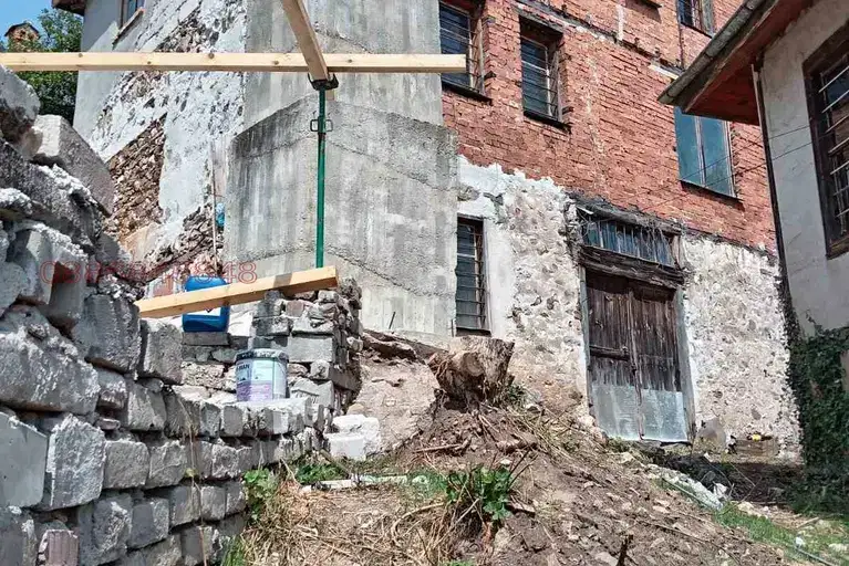 House with 3 floors and large yard in Chokmanovo village, Smolyan region
