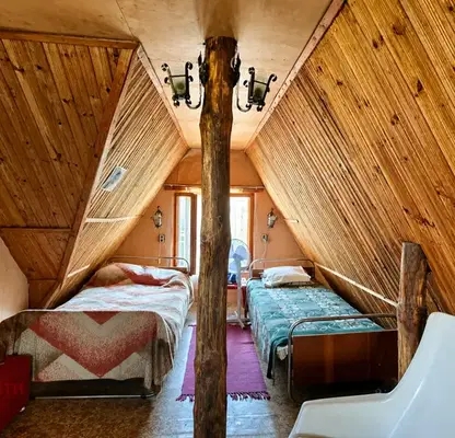 Photo 4 — Two-storey house with yard in Debrashtitsa village, Pazardzhik region